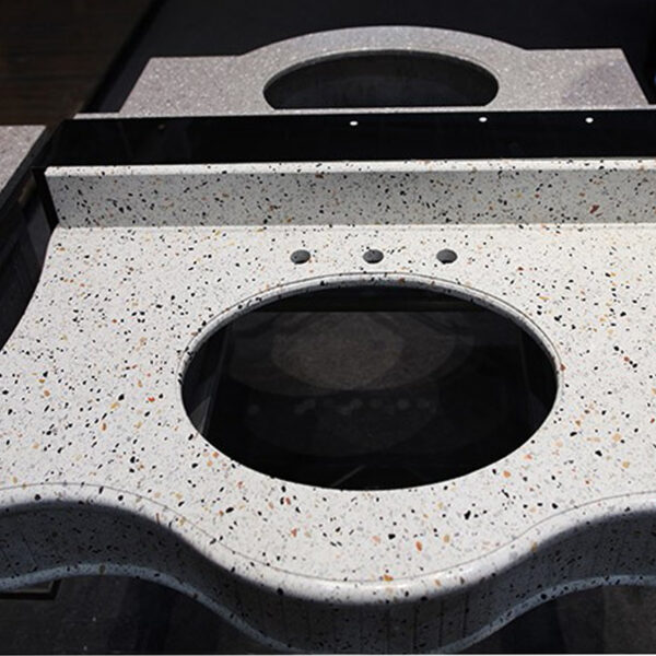 2069 202008190915094296 600x600