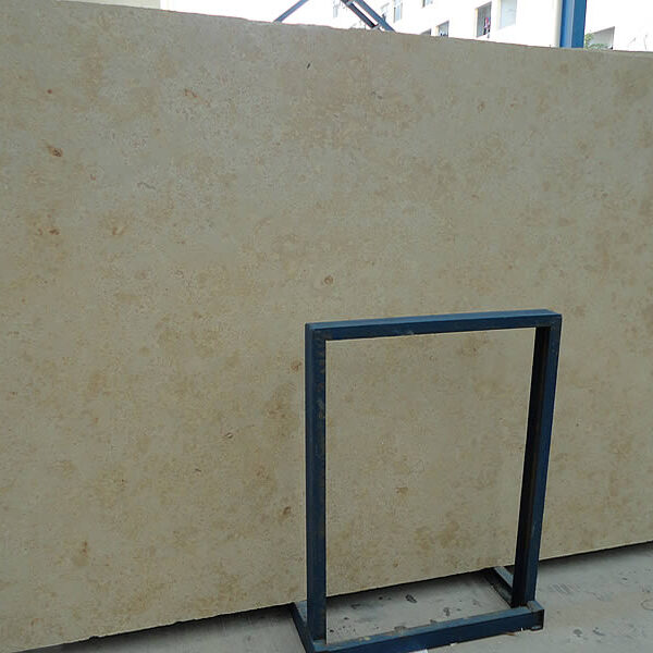 Limestone Slab MIH L 015 1